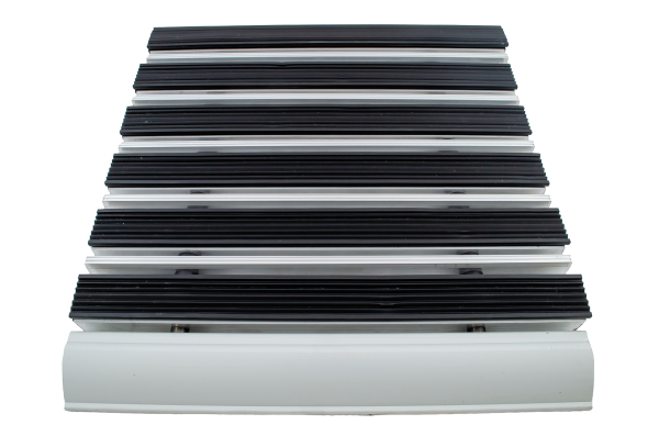 DSC_8905-DeNoiseAI-denoise-mask-transparent